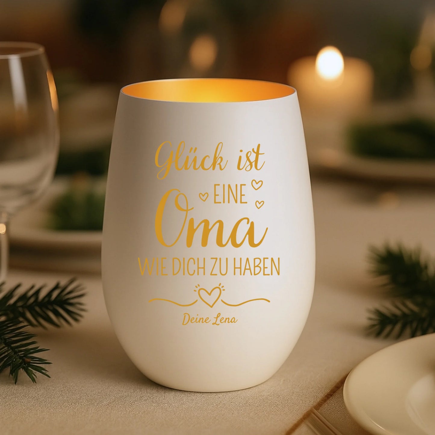 Weiß Mockup 3