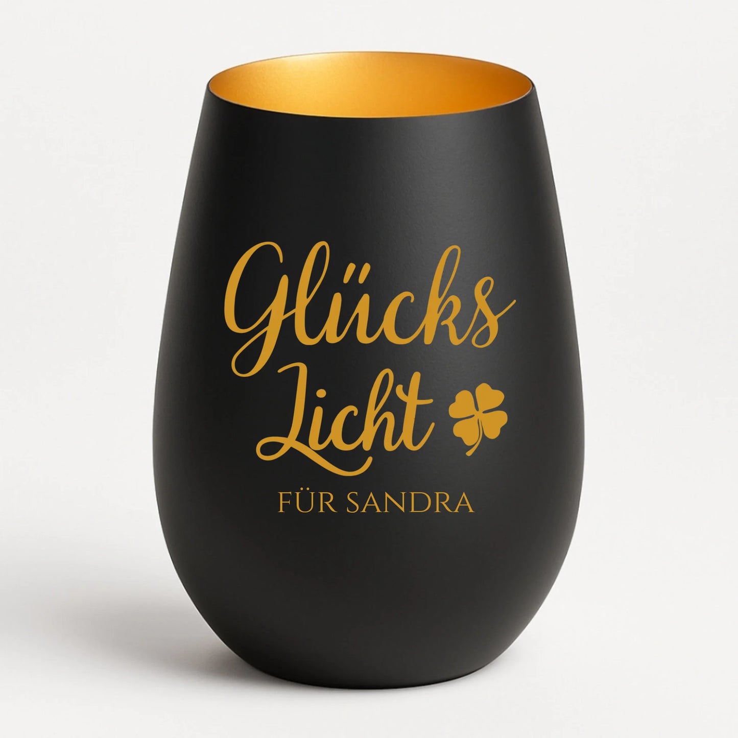 Schwarz Mockup 1