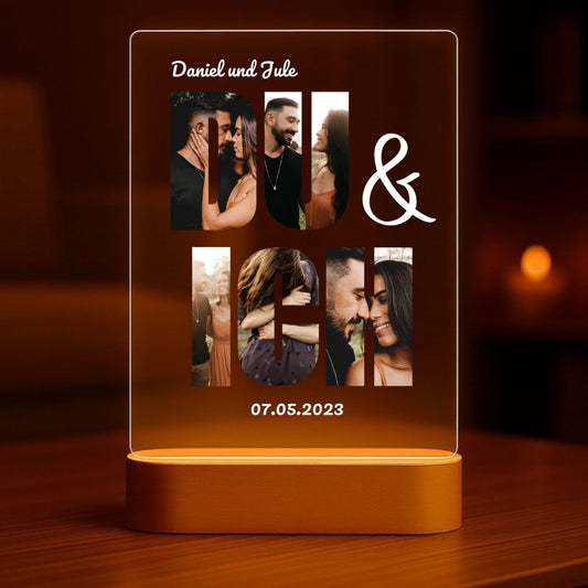 Du & Ich - Personalisiertes Nachtlicht mit LED-Holzfuß (14x20)