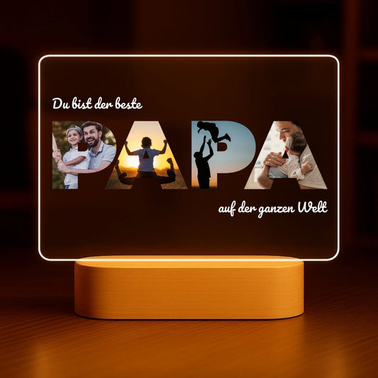 Bester Papa - Personalisiertes Nachtlicht mit LED-Holzfuß Querformat (20x16)